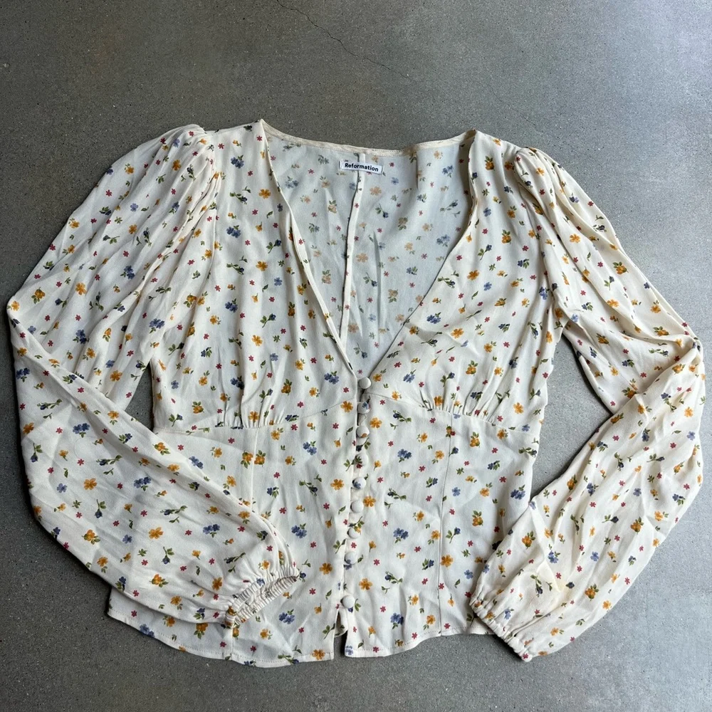 Reformation Ivory Floral V-Neck Button Blouse